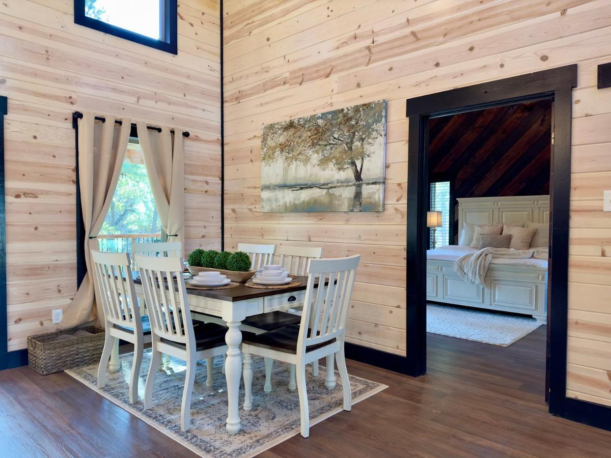 New Luxury Cabin, Hot Tub, Forest Views,Hotel Style Amenities Broken Bow Εξωτερικό φωτογραφία
