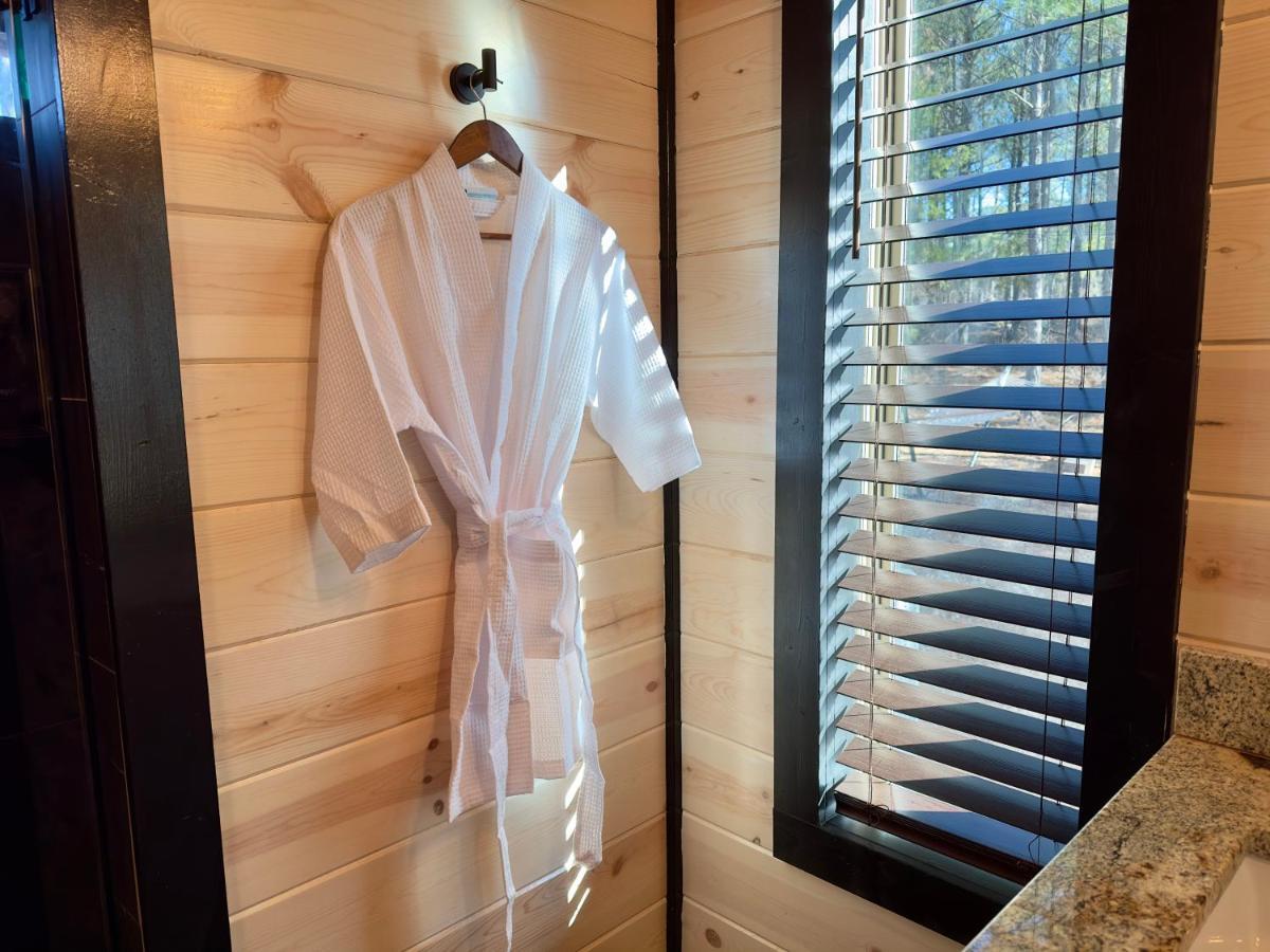 New Luxury Cabin, Hot Tub, Forest Views,Hotel Style Amenities Broken Bow Εξωτερικό φωτογραφία