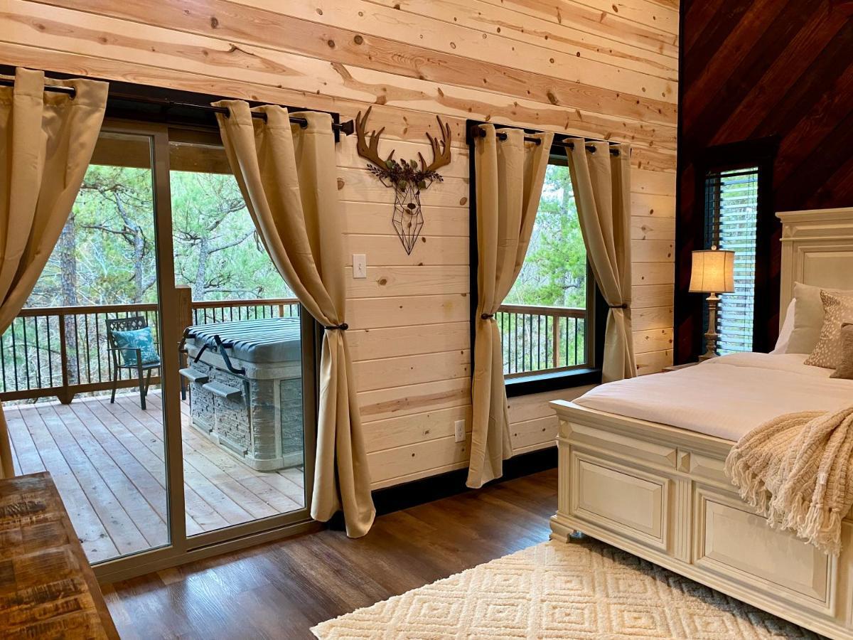 New Luxury Cabin, Hot Tub, Forest Views,Hotel Style Amenities Broken Bow Εξωτερικό φωτογραφία