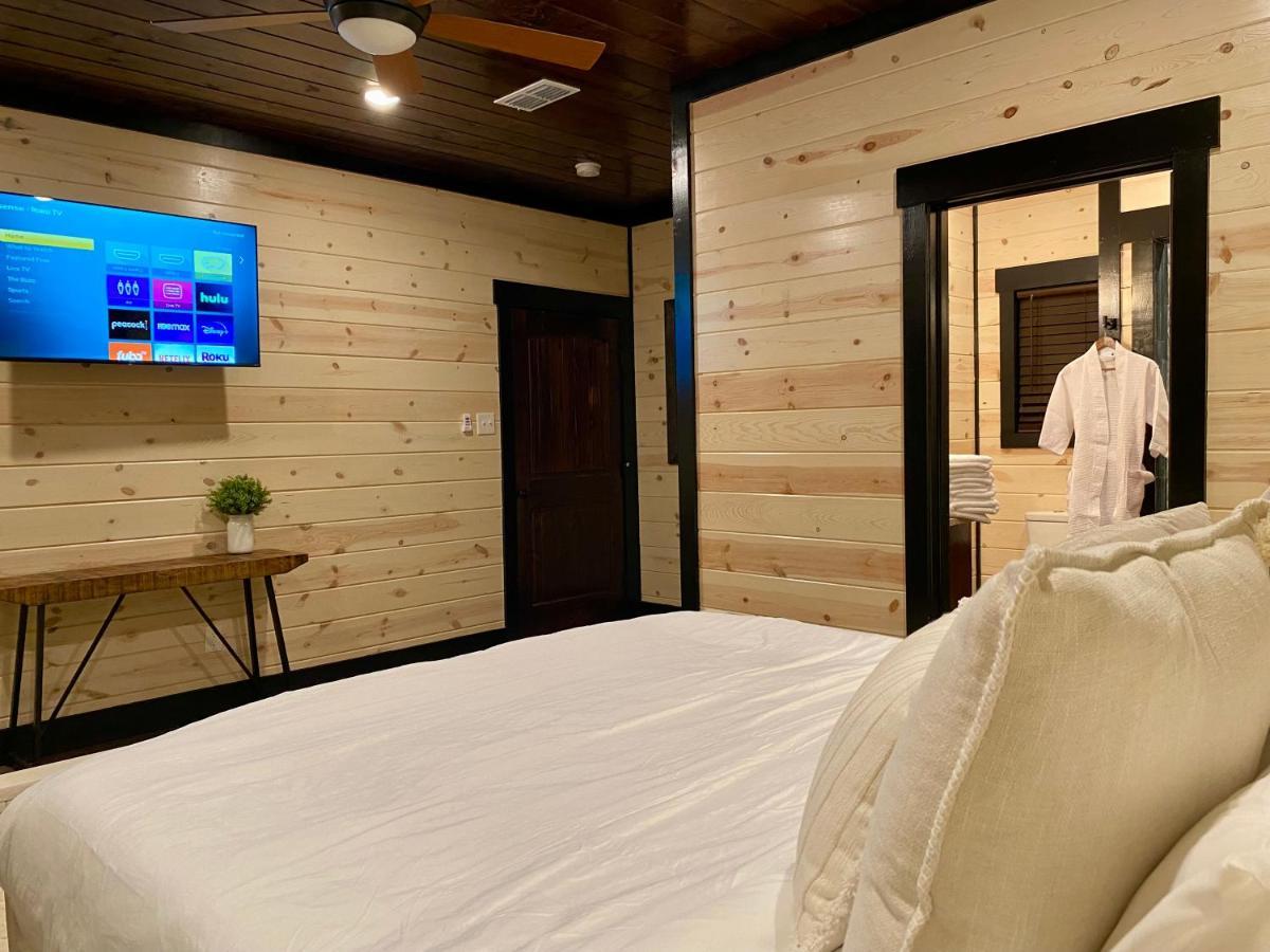 New Luxury Cabin, Hot Tub, Forest Views,Hotel Style Amenities Broken Bow Εξωτερικό φωτογραφία