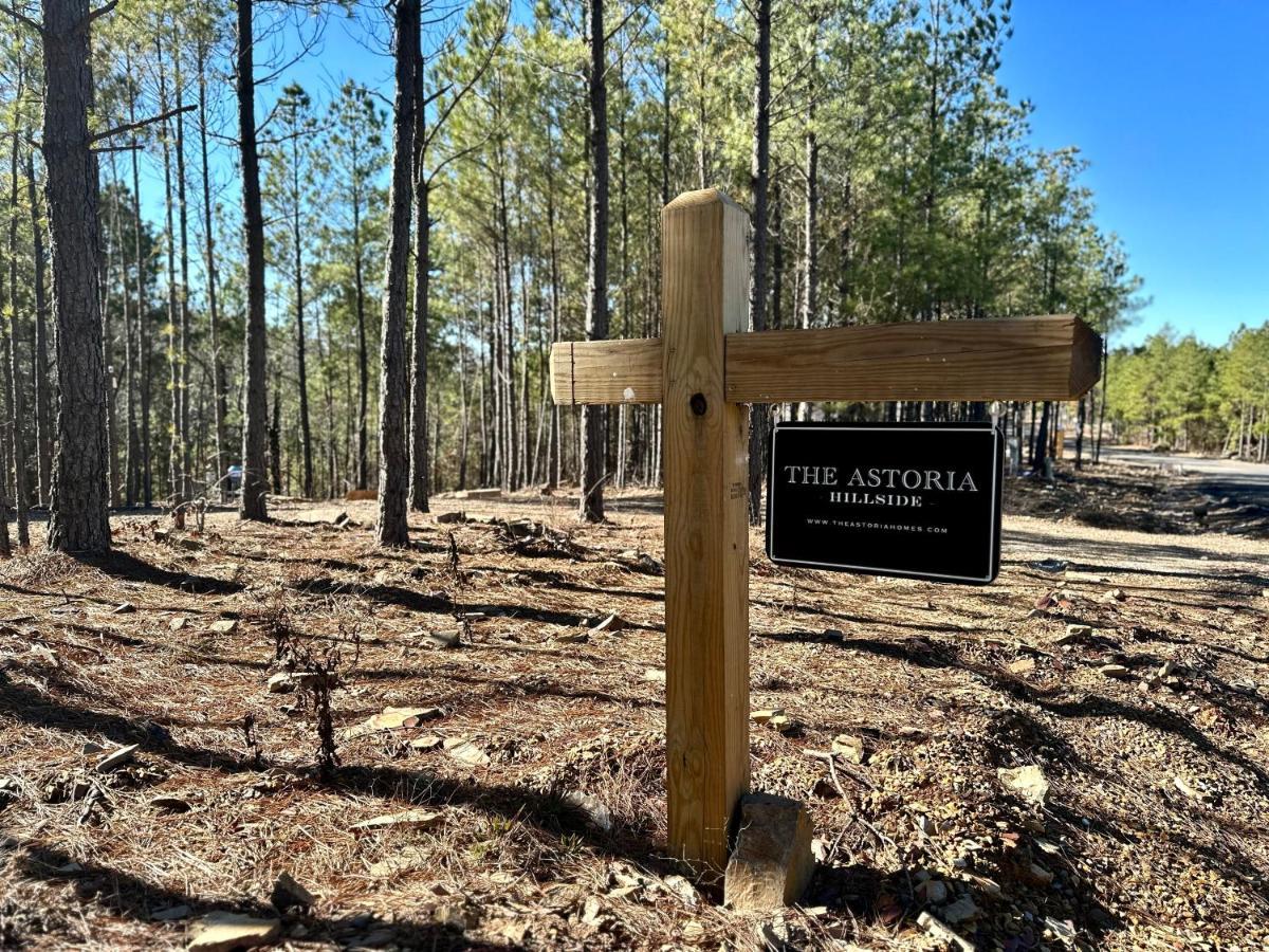 New Luxury Cabin, Hot Tub, Forest Views,Hotel Style Amenities Broken Bow Εξωτερικό φωτογραφία