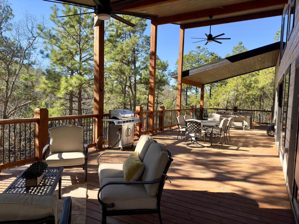 New Luxury Cabin, Hot Tub, Forest Views,Hotel Style Amenities Broken Bow Εξωτερικό φωτογραφία