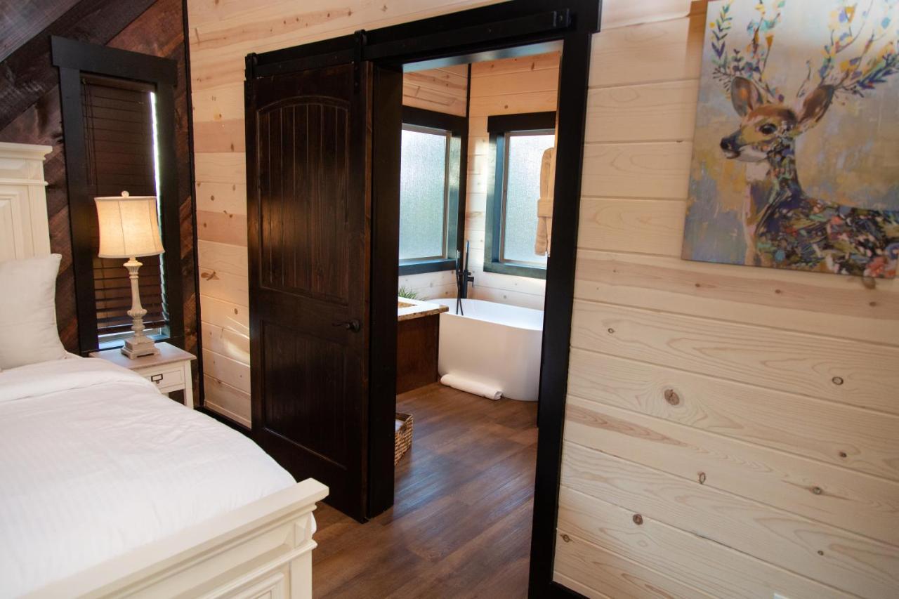 New Luxury Cabin, Hot Tub, Forest Views,Hotel Style Amenities Broken Bow Εξωτερικό φωτογραφία