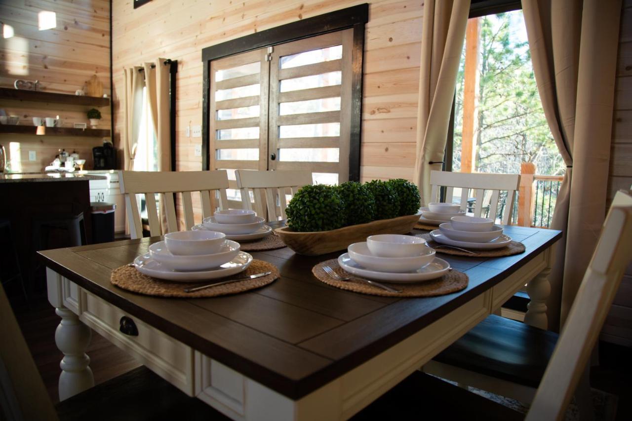 New Luxury Cabin, Hot Tub, Forest Views,Hotel Style Amenities Broken Bow Εξωτερικό φωτογραφία