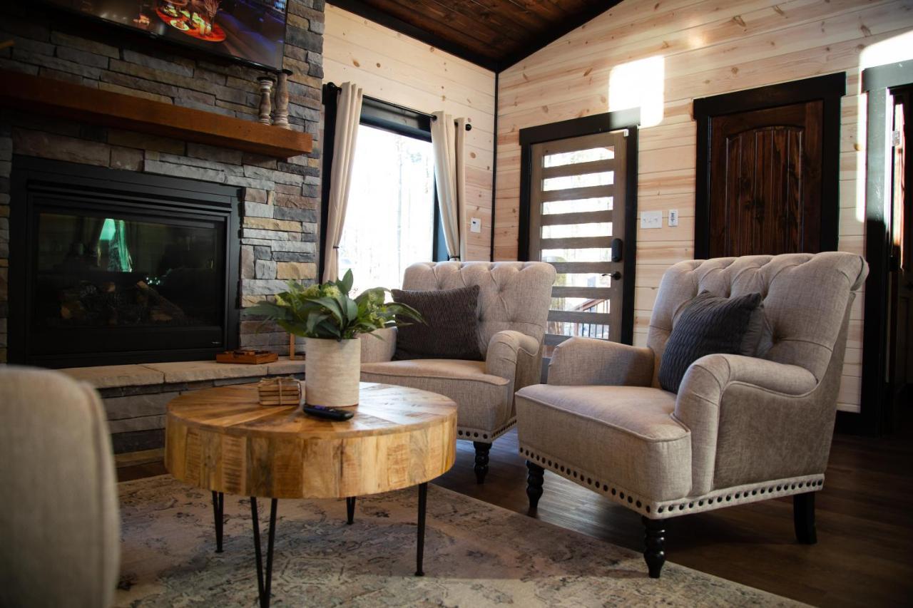 New Luxury Cabin, Hot Tub, Forest Views,Hotel Style Amenities Broken Bow Εξωτερικό φωτογραφία